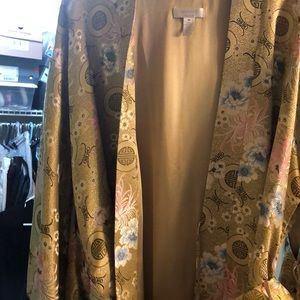 100% silk kimono, size m